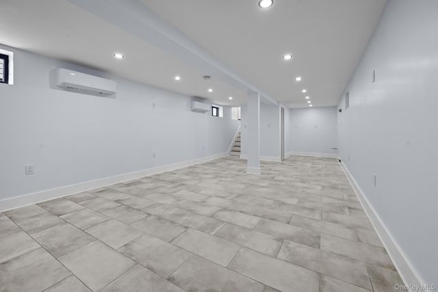 91-35 71 Avenue, Forest Hills, NY 11375