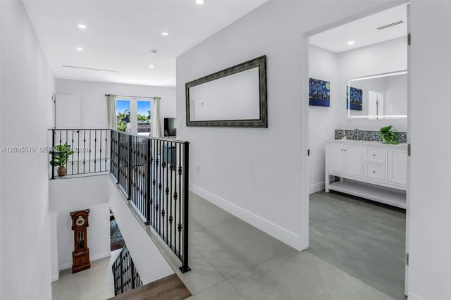 1636 SW 9th Street, Miami, FL 33135