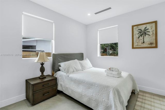 1636 SW 9th Street, Miami, FL 33135