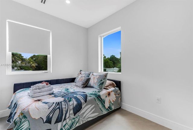 1636 SW 9th Street, Miami, FL 33135