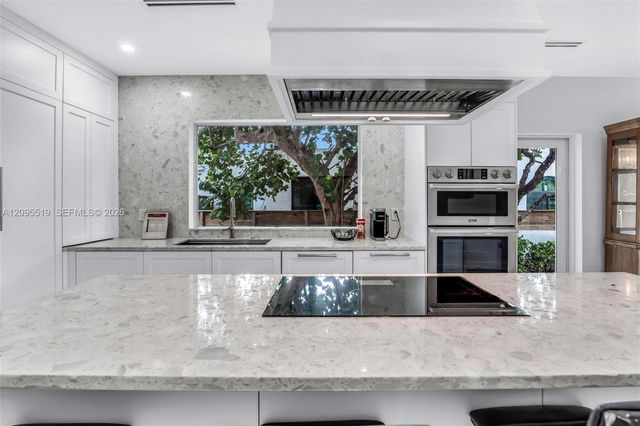 1636 SW 9th Street, Miami, FL 33135
