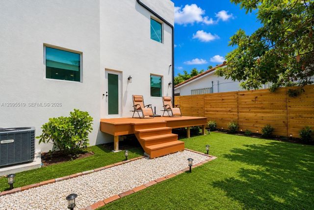 1636 SW 9th Street, Miami, FL 33135