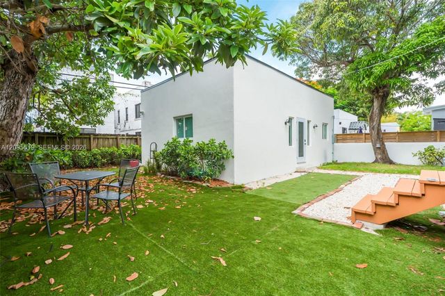 1636 SW 9th Street, Miami, FL 33135