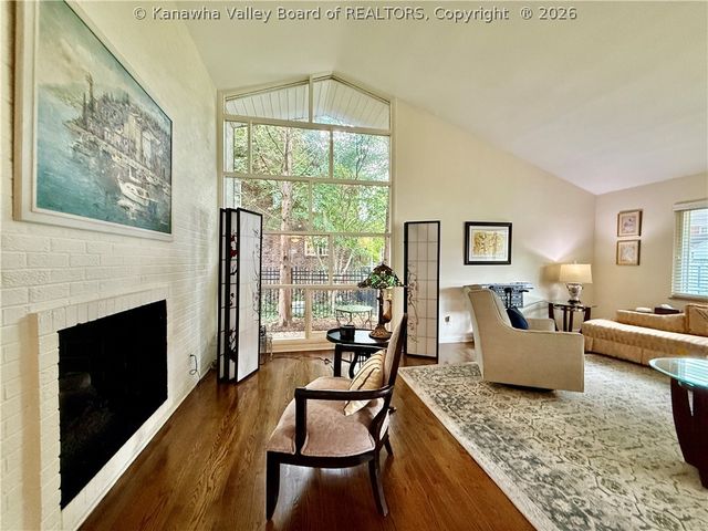4109 Virginia Avenue Se, Charleston, WV 25304