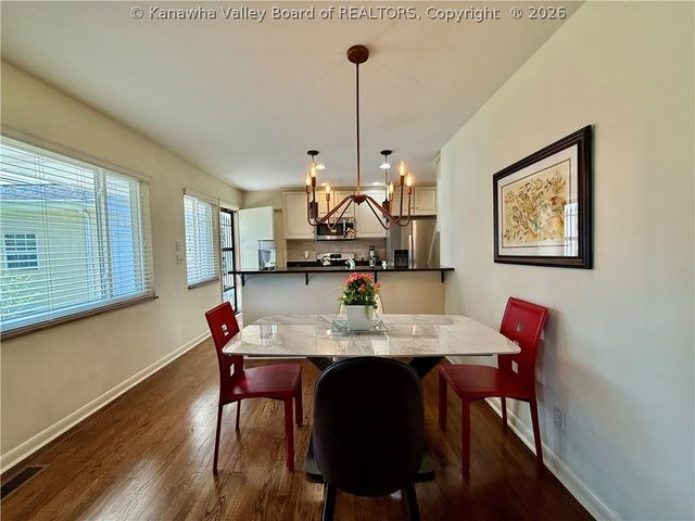 4109 Virginia Avenue Se, Charleston, WV 25304