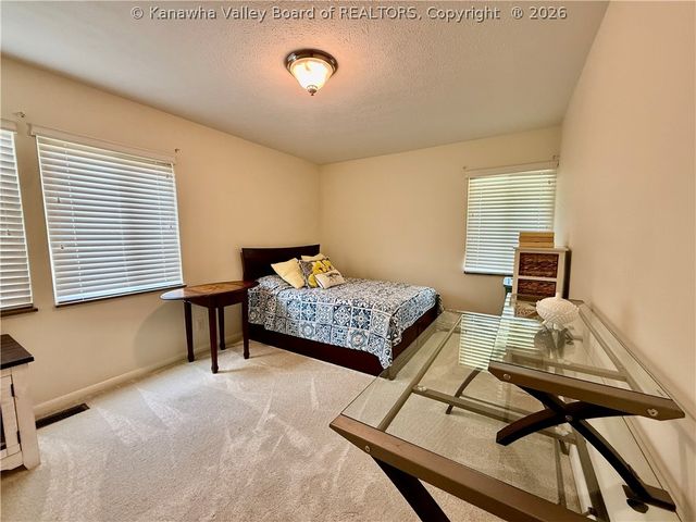 4109 Virginia Avenue Se, Charleston, WV 25304
