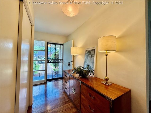 4109 Virginia Avenue Se, Charleston, WV 25304