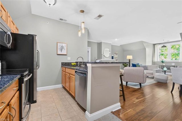 504 E Freemason St Apt 3B, Norfolk, VA 23510