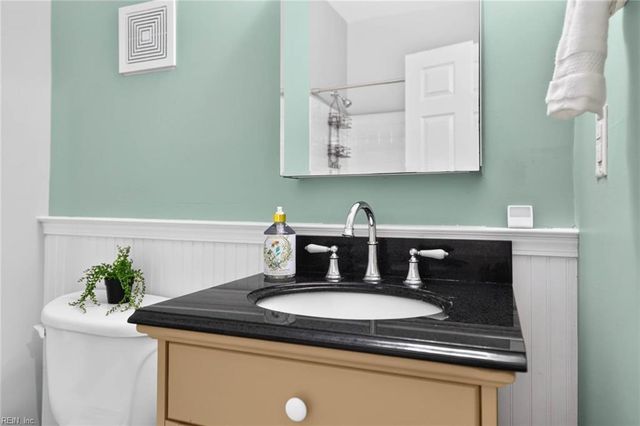 504 E Freemason St Apt 3B, Norfolk, VA 23510