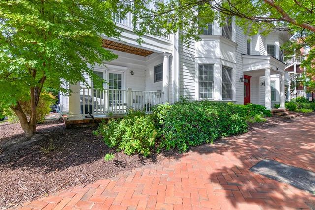 504 E Freemason St Apt 3B, Norfolk, VA 23510