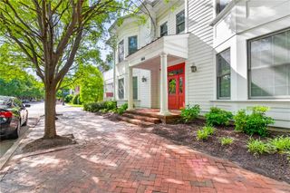504 E Freemason St Apt 3B, Norfolk, VA 23510