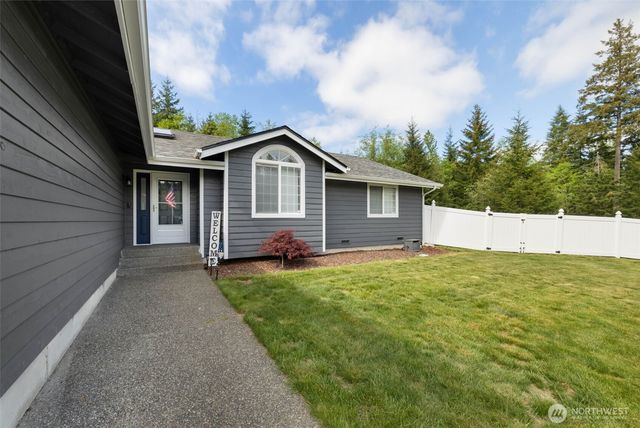 6432 Crossing Place SW, Port Orchard, WA 98367