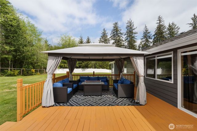 6432 Crossing Place SW, Port Orchard, WA 98367