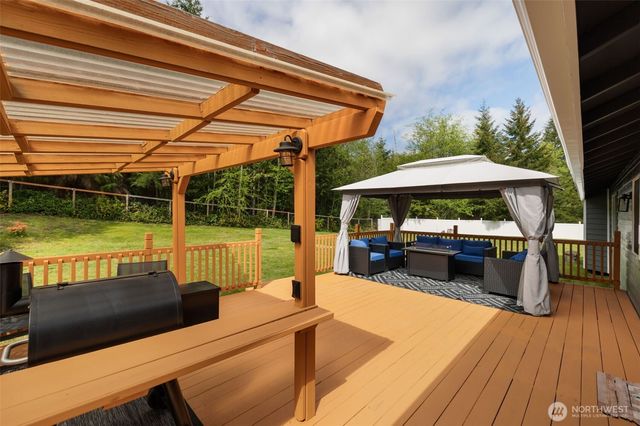 6432 Crossing Place SW, Port Orchard, WA 98367