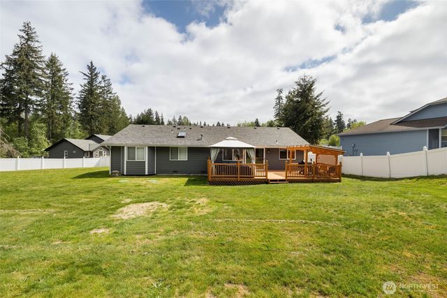 6432 Crossing Place SW, Port Orchard, WA 98367