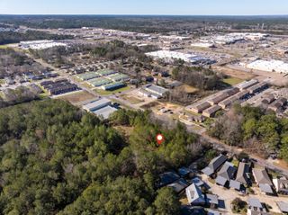 00 Hillcrest Dr., Hattiesburg, MS 39402