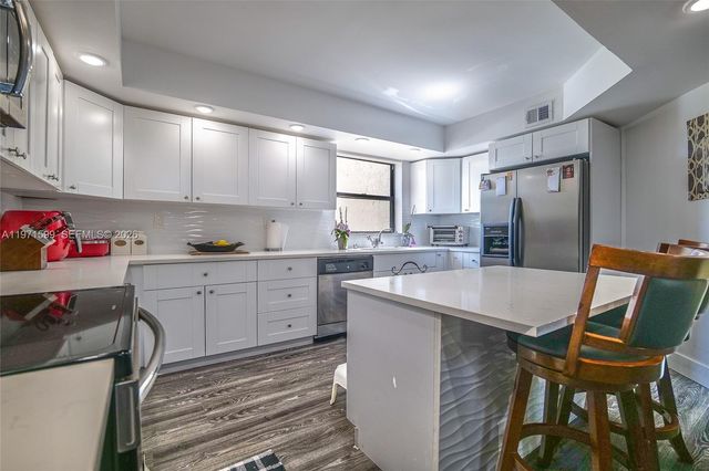 7200 Radice Ct 309, Lauderhill, FL 33319