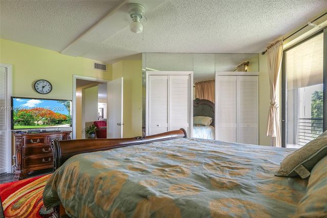 7200 Radice Ct 309, Lauderhill, FL 33319