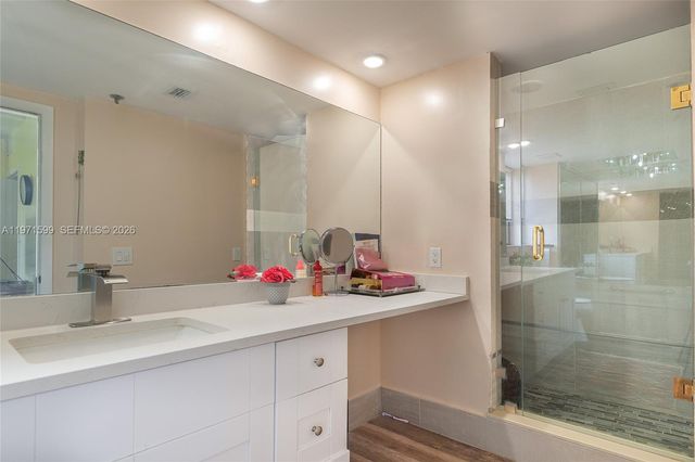 7200 Radice Ct 309, Lauderhill, FL 33319