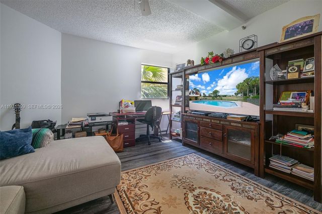 7200 Radice Ct 309, Lauderhill, FL 33319