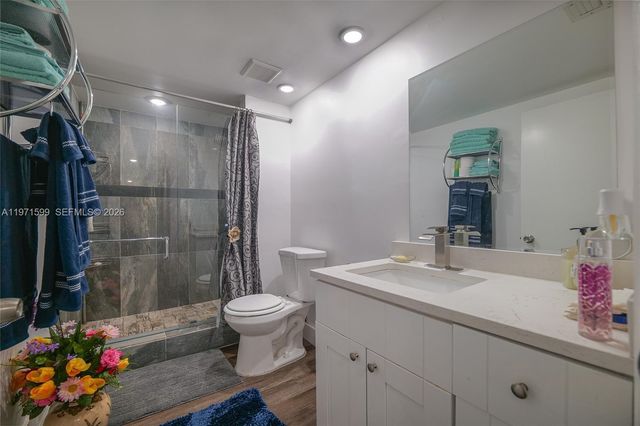 7200 Radice Ct 309, Lauderhill, FL 33319