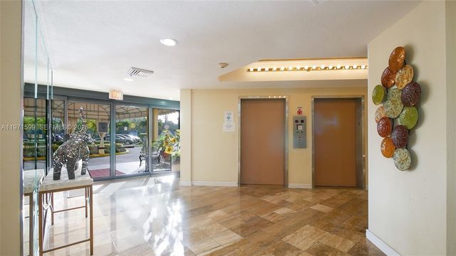 7200 Radice Ct 309, Lauderhill, FL 33319