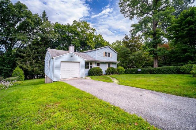 15 Nightingale Road, Katonah, NY 10536