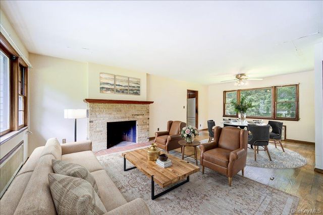15 Nightingale Road, Katonah, NY 10536