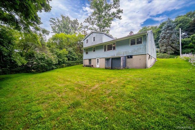 15 Nightingale Road, Katonah, NY 10536