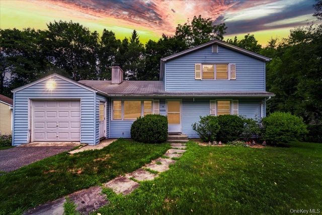 15 Nightingale Road, Katonah, NY 10536