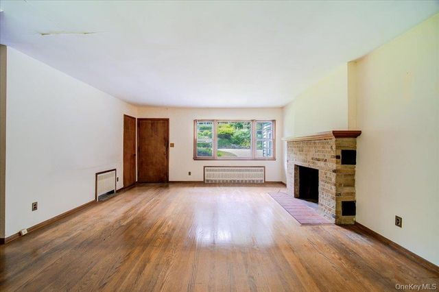 15 Nightingale Road, Katonah, NY 10536