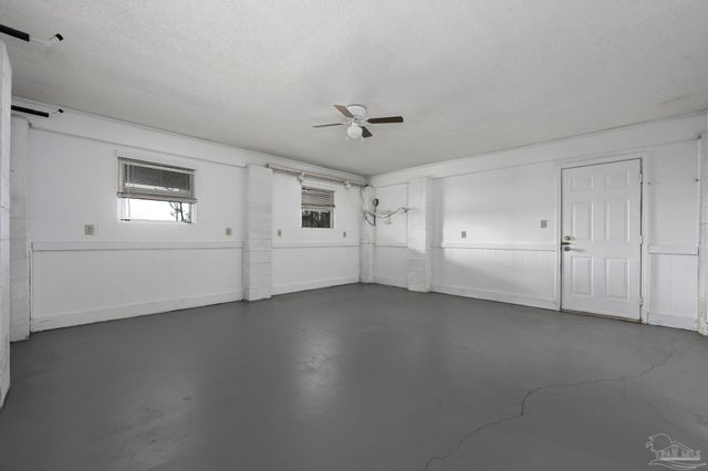 2857 N 1st Ave, Milton, FL 32583