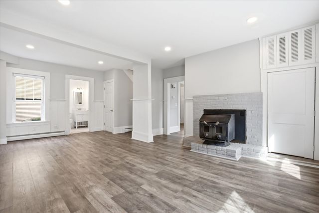 70 McDuffie Street, Manchester, NH 03102