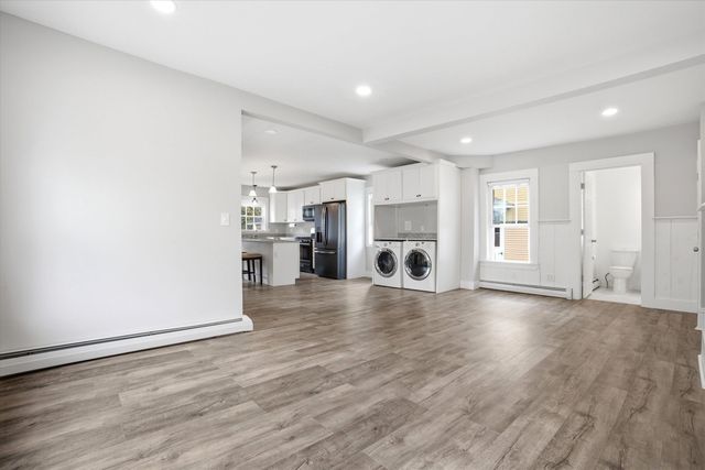 70 McDuffie Street, Manchester, NH 03102