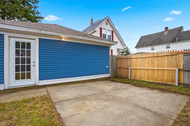 70 McDuffie Street, Manchester, NH 03102