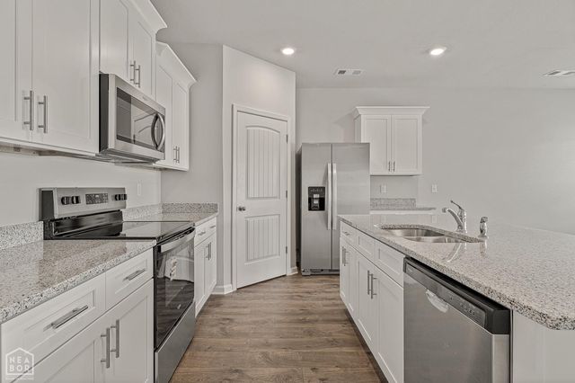 712 Edgemont Circle, Jonesboro, AR 72405
