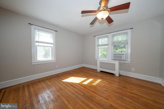 17 E TURNBULL AVE, Havertown, PA 19083