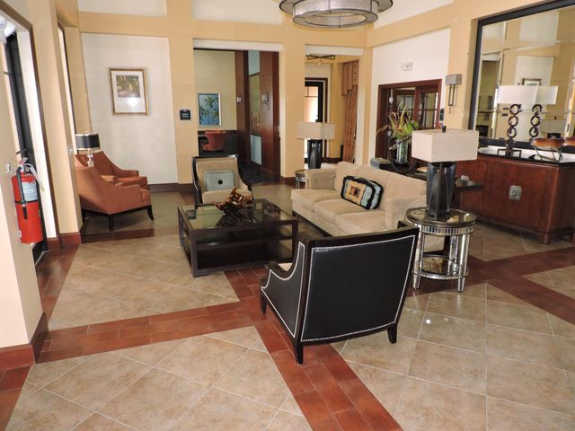 4905 Midtown Lane 2205, Palm Beach Gardens, FL 33418