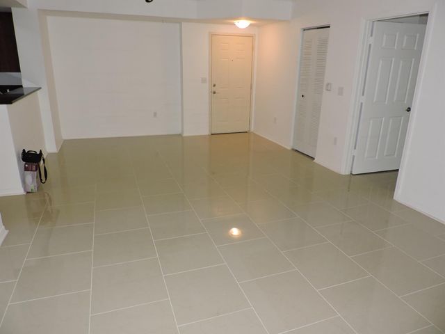 4905 Midtown Lane 2205, Palm Beach Gardens, FL 33418