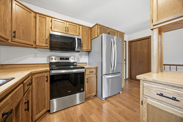 3950 15th Street S, Fargo, ND 58104