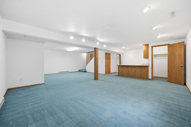 3950 15th Street S, Fargo, ND 58104