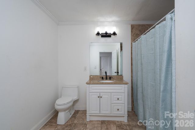 1709 Essen Lane, Gastonia, NC 28054
