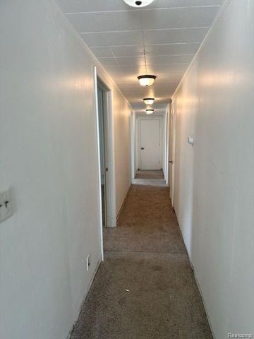 1724 S Custer Road, Monroe, MI 48161