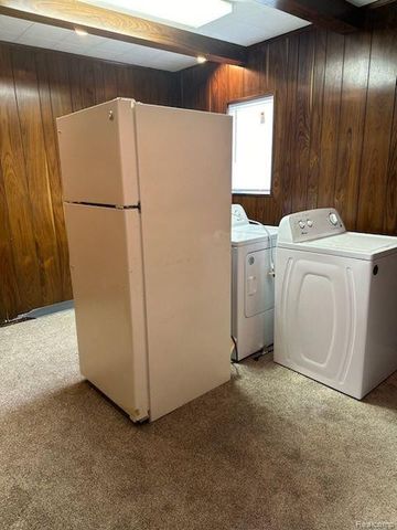 1724 S Custer Road, Monroe, MI 48161