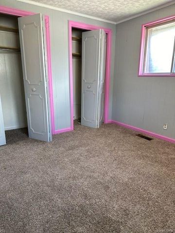 1724 S Custer Road, Monroe, MI 48161