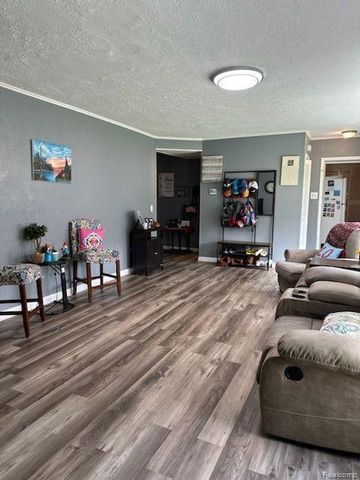 1724 S Custer Road, Monroe, MI 48161