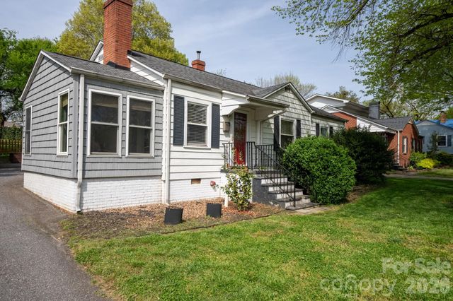 1339 11th Street NW, Hickory, NC 28601