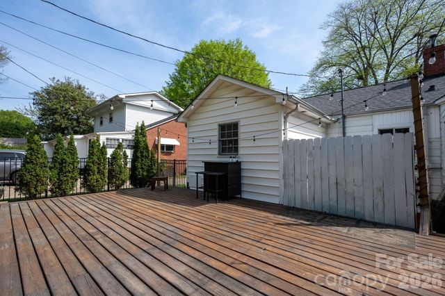 1339 11th Street NW, Hickory, NC 28601
