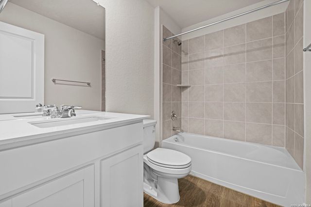 130 Tawny Owl, San Antonio, TX 78253