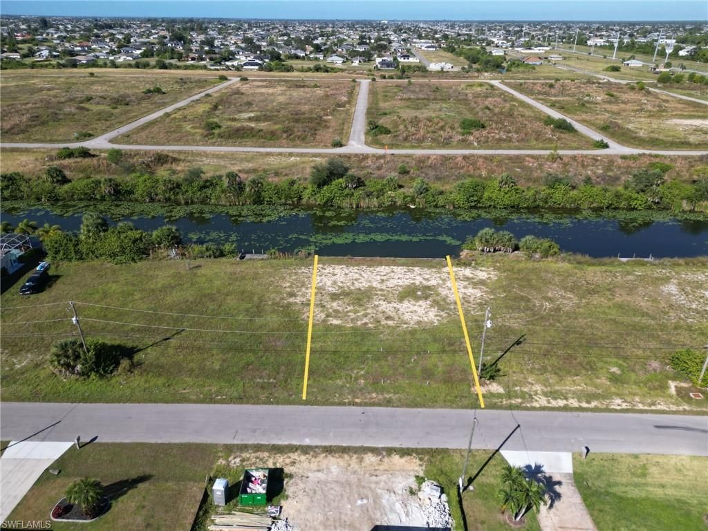 2214 NE 13th AVE, CAPE CORAL, FL 33909 — exterior